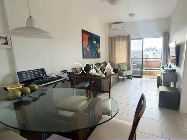 Imagem 2: Apartamento quarto e sala com varanda, próximo a comércio e Praia...