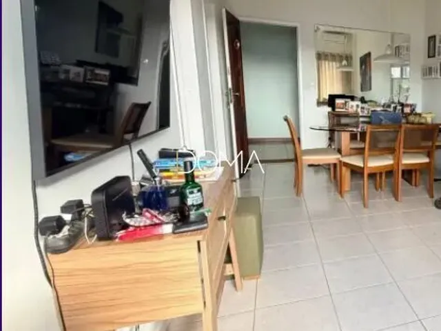 Imagem 10: Apartamento quarto e sala com varanda, próximo a comércio e Praia...