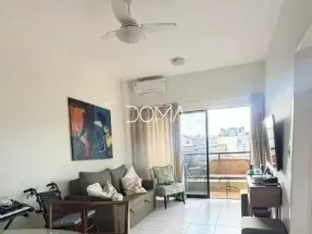 Imagem 11: Apartamento quarto e sala com varanda, próximo a comércio e Praia...
