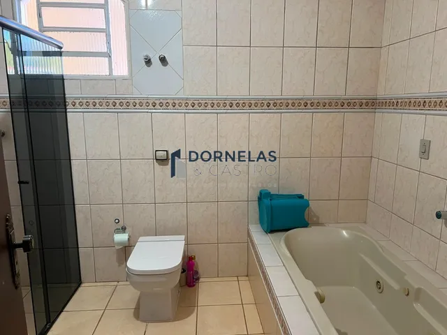 Imagem 12: SOBRADO NA QE 19 GUARÁ 2 TERRENO DE 200M² ESTUDA TROCA POR IMÓVEL DE MENOR VALOR