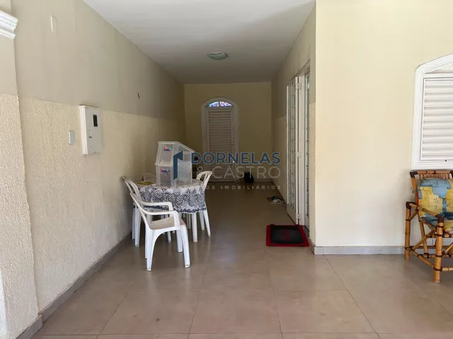 Imagem 15: SOBRADO NA QE 19 GUARÁ 2 TERRENO DE 200M² ESTUDA TROCA POR IMÓVEL DE MENOR VALOR