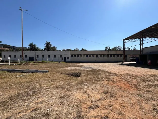 Imagem 12: Aluguel de Galpão Comercial com 6.000,00 m2 de área! Se você está em busca de um