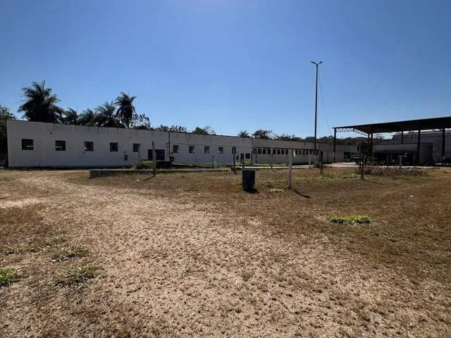 Imagem 11: Aluguel de Galpão Comercial com 6.000,00 m2 de área! Se você está em busca de um