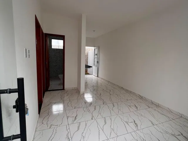 Imagem 16: Apresentamos esta excelente casa geminada, ideal para quem busca conforto, praticidade e
