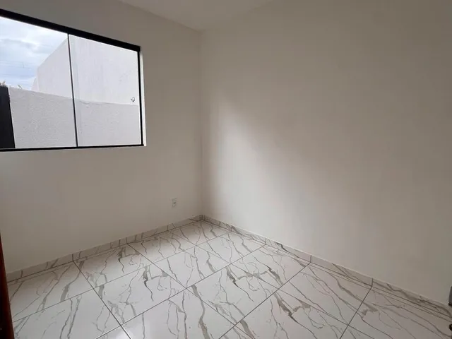 Imagem 5: Apresentamos esta excelente casa geminada, ideal para quem busca conforto, praticidade e