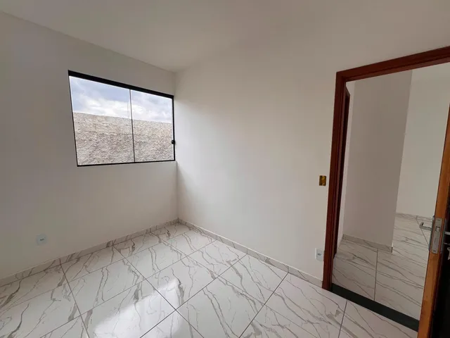 Imagem 13: Apresentamos esta excelente casa geminada, ideal para quem busca conforto, praticidade e