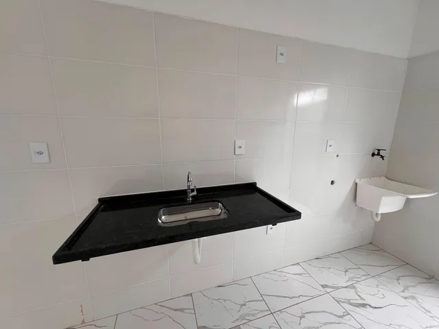 Imagem 6: Apresentamos esta excelente casa geminada, ideal para quem busca conforto, praticidade e