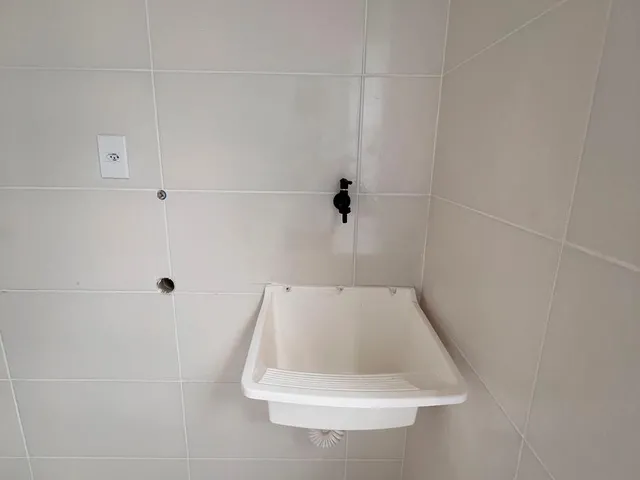 Imagem 4: Apresentamos esta excelente casa geminada, ideal para quem busca conforto, praticidade e