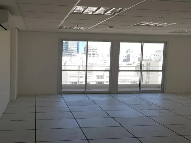 Imagem: Escritório Moderno de 460 M² na Faria