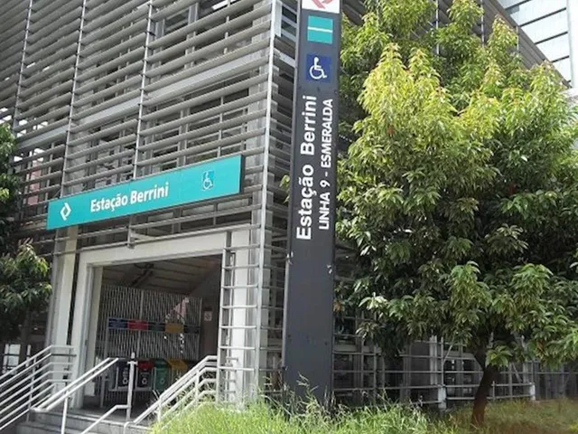 Imagem 4: Investimento Ou Locação: Mobiliado de 418 M² na Região da Berrini! Confira