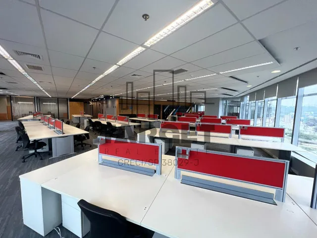 Imagem: Oportunidade Única de Sala Comercial na