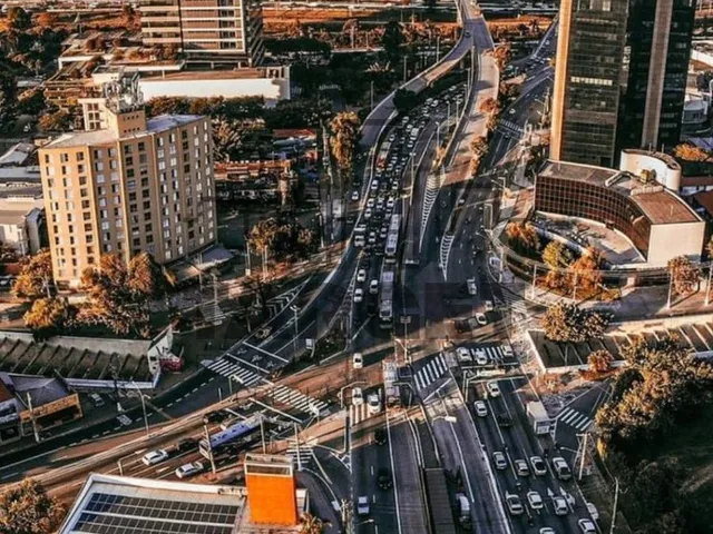 Imagem: Aluguel Conjunto Comercial Butantã em Edifício