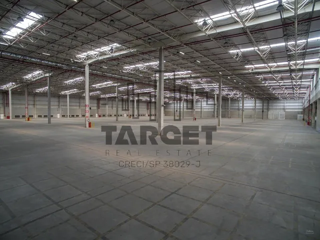 Imagem 8: Excelente Galpão Comercial para Locação em Osasco com 6.300,00 m2