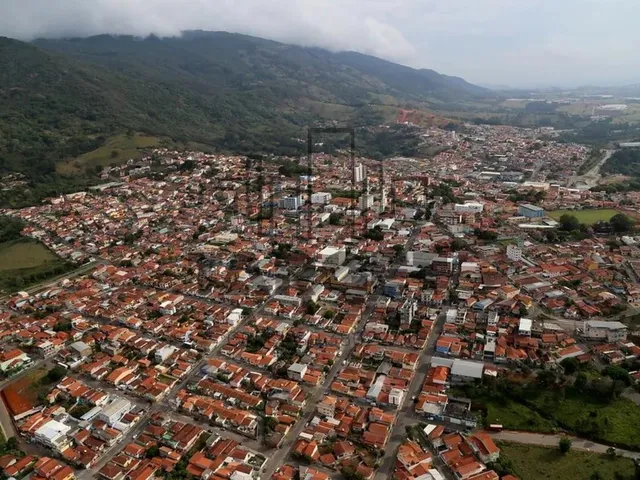 Imagem 8: Aluguel de Excelente Galpão Comercial em Extrema-MG com 40.050,00 m2
