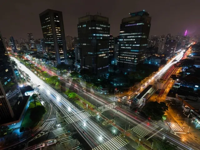 Imagem: Escritório Semi-Mobiliado de 710M² na