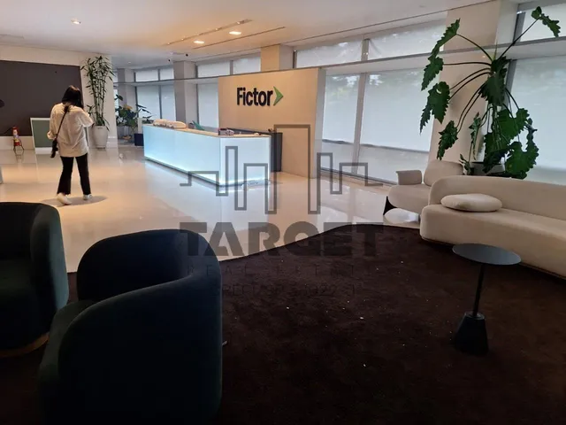 Imagem 16: Conjunto Comercial Mobiliado na Berrini com 1.720M². Visite Já!