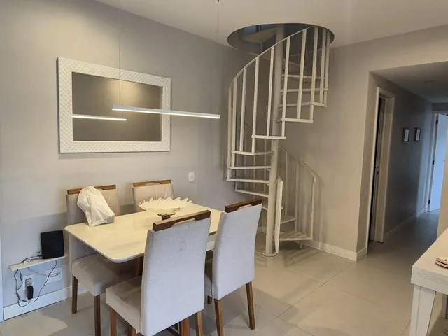 Imagem 13: Cobertura Duplex de 180m² com 4 Quartos e Piscina no Maracanã, Rio de Janeiro