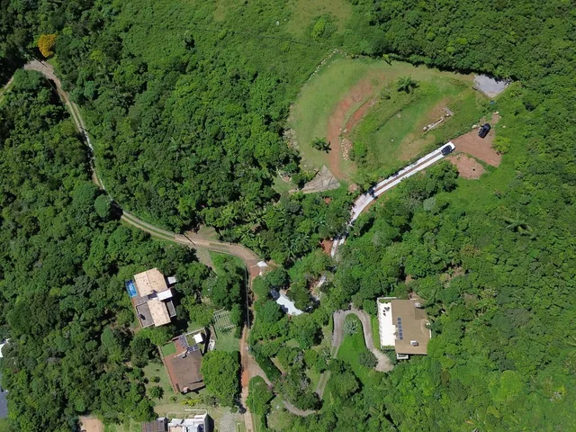 Imagem 5: Terreno no Caminho do Rei