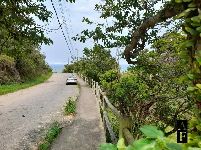 Imagem 7: Terreno Praia do Silveira com Vista Ao Mar e Fácil Acesso Ao Centro