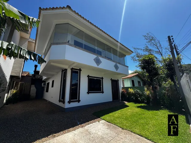 Imagem: Casa em Garopaba, bairro nobre