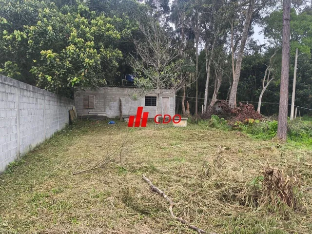 Imagem 2: Oportunidade única: Terreno à venda em Itapecerica da Serra-SP, bairro Mombaça, com