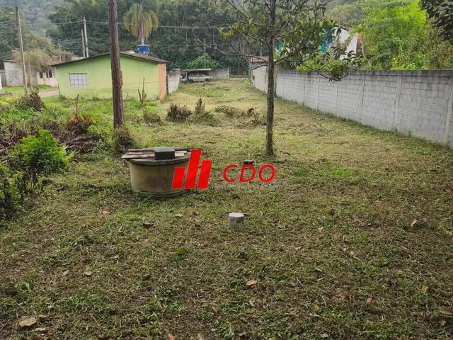 Imagem 5: Oportunidade única: Terreno à venda em Itapecerica da Serra-SP, bairro Mombaça, com