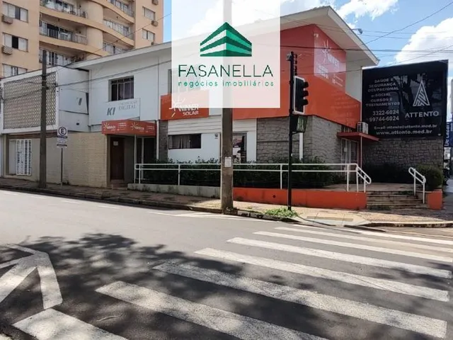 Imagem: Casa Comercial em Araraquara - São Paulo