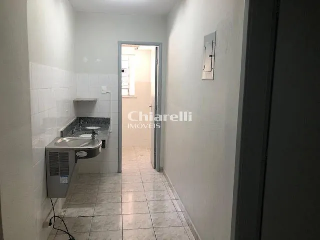 Imagem 11: Prédio comercial à venda em Niterói, 7 andares, elevador