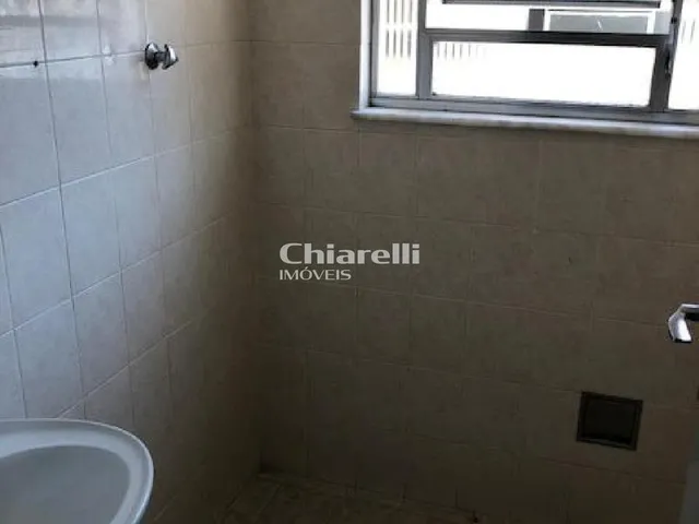 Imagem 15: Prédio comercial à venda em Niterói, 7 andares, elevador