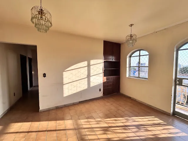 Imagem 3: Apartamento com 3 Dormitórios À Venda, 180 M² por R$ 420.000,00 - Centro - Patos de Minas/Mg