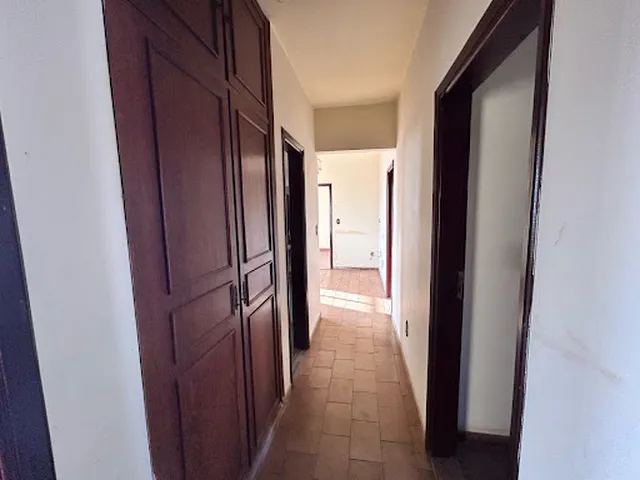 Imagem 13: Apartamento com 3 Dormitórios À Venda, 180 M² por R$ 420.000,00 - Centro - Patos de Minas/Mg