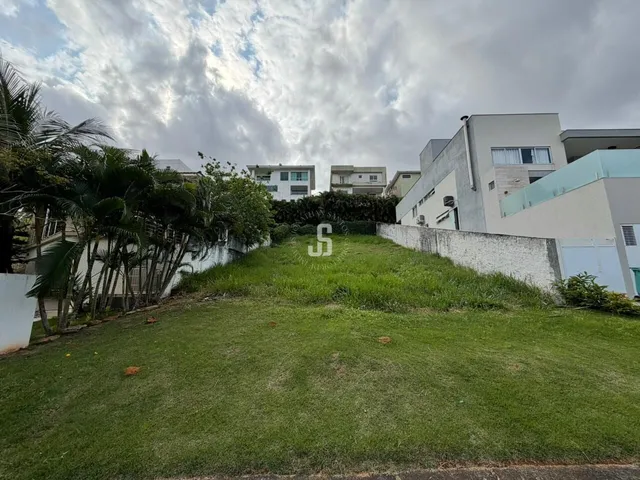Imagem 2: Terreno à Venda no Alphaville II, 498m², Aclive e Condomínio Fechado