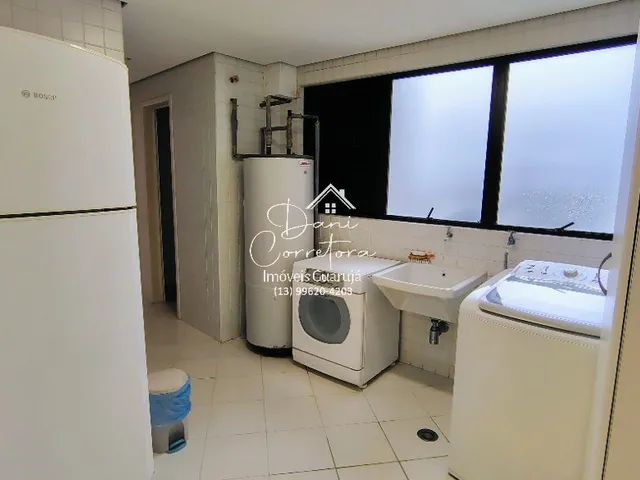 Imagem 9: Excelente Apartamento de 3 Quartos com 3 Suítes e 2 Vagas de Garagem em Pitangueiras, Guarujá-Sp - 184 M² de Área Total!