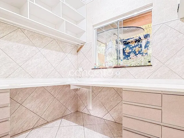 Imagem 7: Casa Semimobiliada com 3 Dormitórios no Salto Weissbach!
