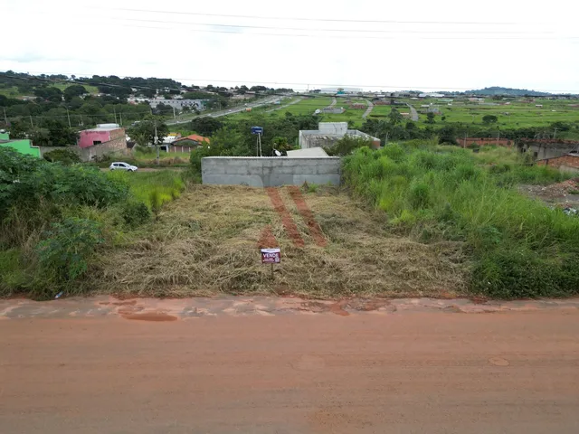 Imagem 4: Lote a Venda na Avenida Clarisse Maria Monteiro com 240M² Já com Poço e Muro de Arrimo