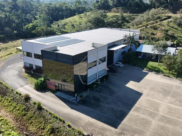 Imagem: Galpão com 1573m² em terreno de 5000m²