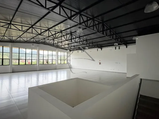 Imagem 14: AMPLA SALA COMERCIAL PARA LOCAÇÃO NO BAIRRO AMIZADE, JARAGUÁ DO SUL