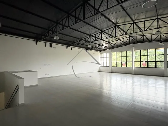 Imagem 12: AMPLA SALA COMERCIAL PARA LOCAÇÃO NO BAIRRO AMIZADE, JARAGUÁ DO SUL