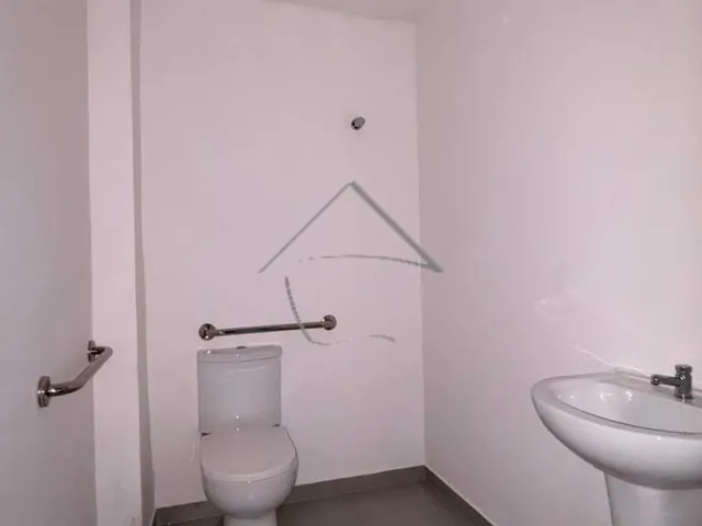 Imagem 8: AMPLA SALA COMERCIAL PARA LOCAÇÃO NO BAIRRO AMIZADE, JARAGUÁ DO SUL