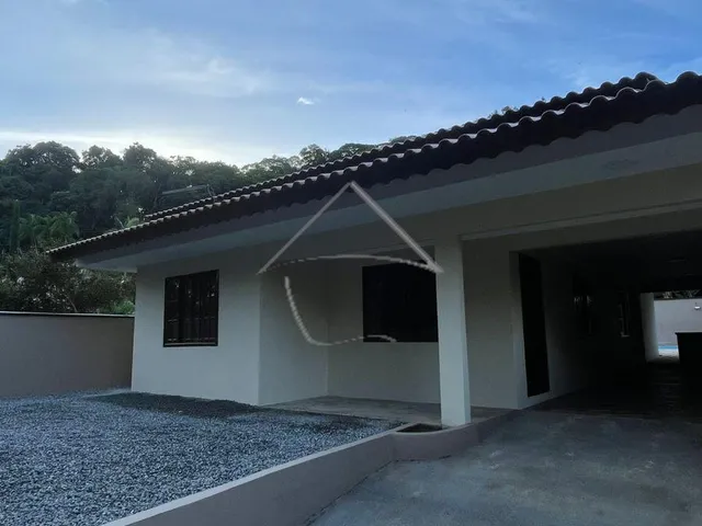Imagem 2: Casa com 3 Dormitórios para Locação, Czerniewicz, Jaragua do Sul - Sc