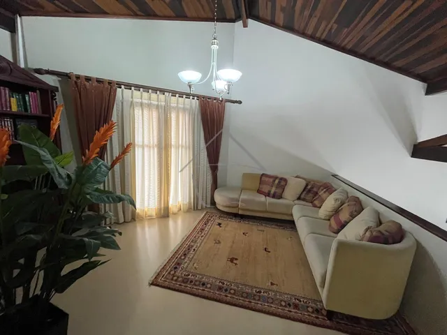 Imagem 9: Casa mobiliada e equipada disponível para locação, bairro Barra do Rio Cerro
