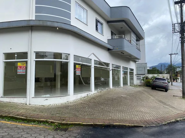Imagem: Sala comercial ampla para locação no Bairro