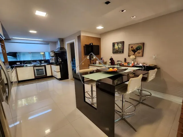 Imagem 2: CASA COM LINDA VISTA A VENDA NO BAIRRO VILA NOVA