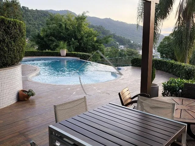 Imagem 9: CASA COM LINDA VISTA A VENDA NO BAIRRO VILA NOVA