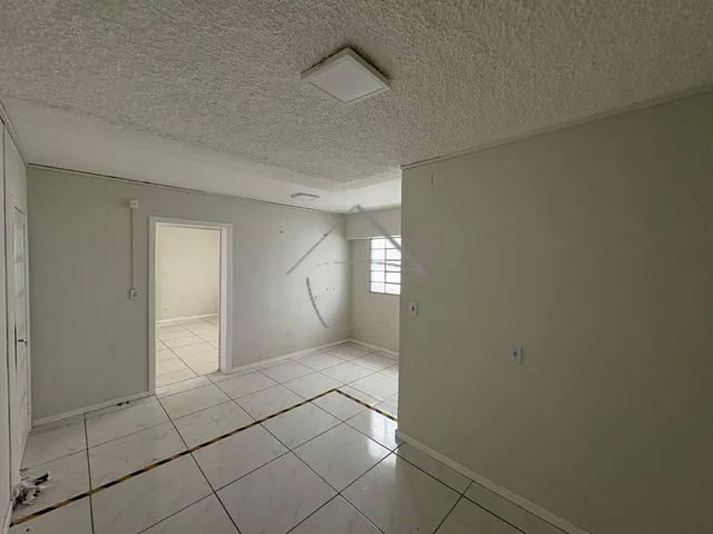 Imagem 13: Casa Comercial com 5 dormitórios para locação, JARAGUA DO SUL - SC