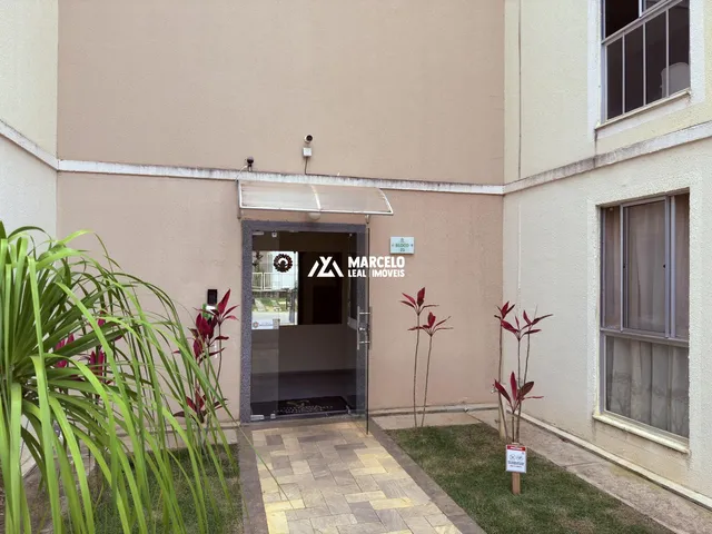 Imagem 5: OPORTUNIDADE - Vendo apto de 4º andar sendo 2 quartos , sala ampla, cozinha com