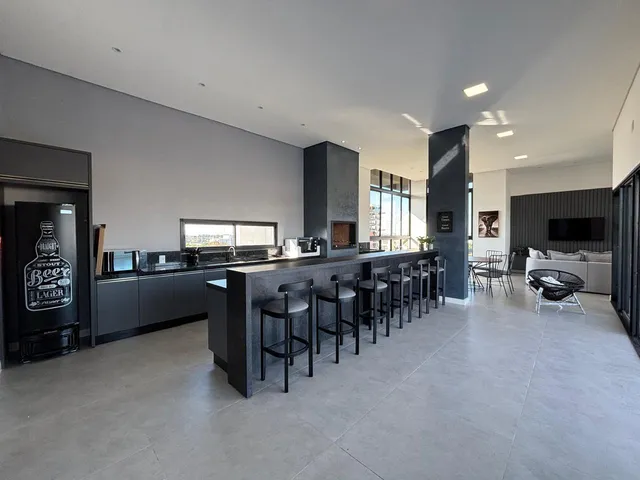 Imagem 2: Apartamento novo, semi-mobíliado com 2 quartos e 2 vagas na Vila Industrial