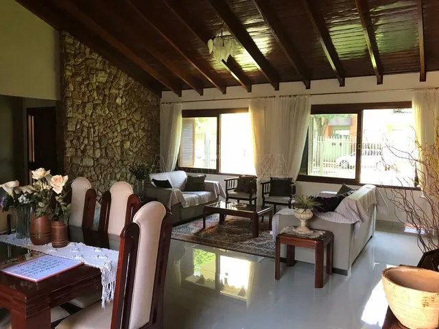 Imagem 7: Casa Casa com 4 dormitórios