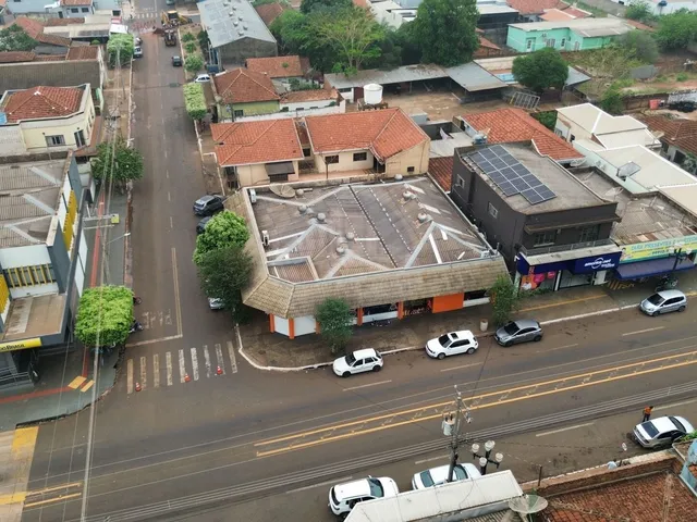Imagem: Ponto Comercial À Venda no Bairro Centro