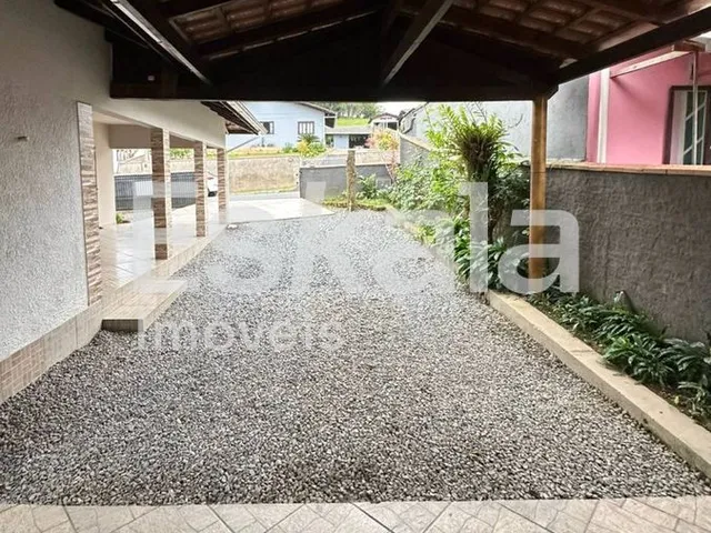 Imagem 4: Casa Semimobiliada Com 03 Quartos